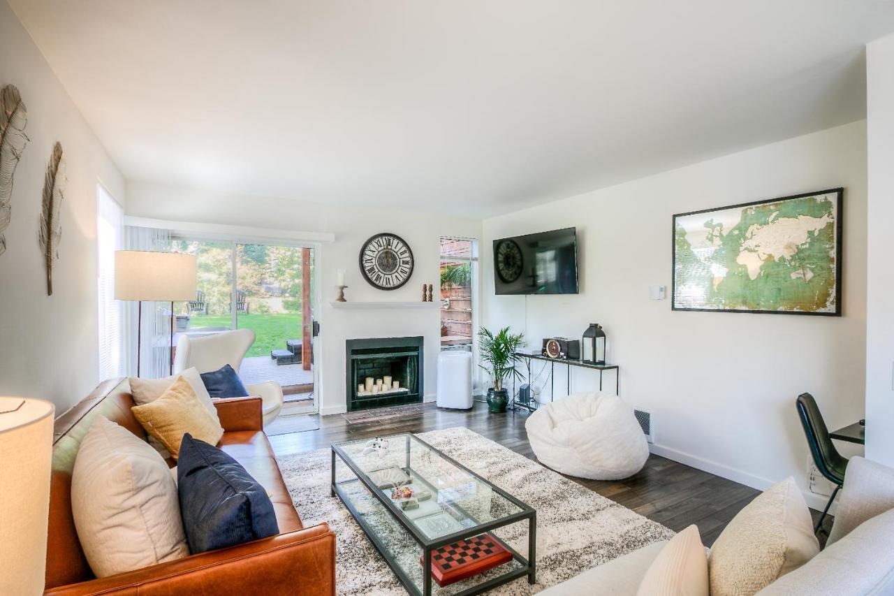 Moon River Suites #4 North Bend Bagian luar foto