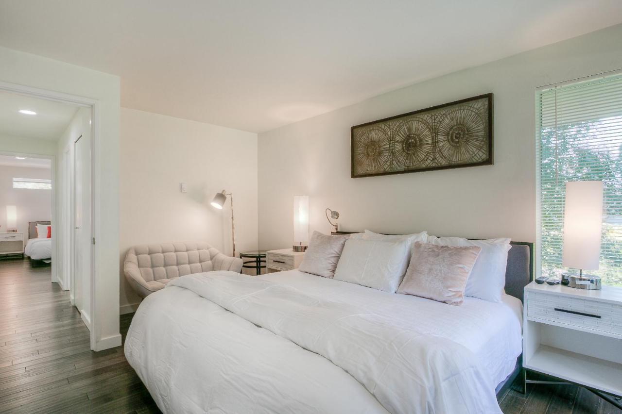 Moon River Suites #4 North Bend Bagian luar foto
